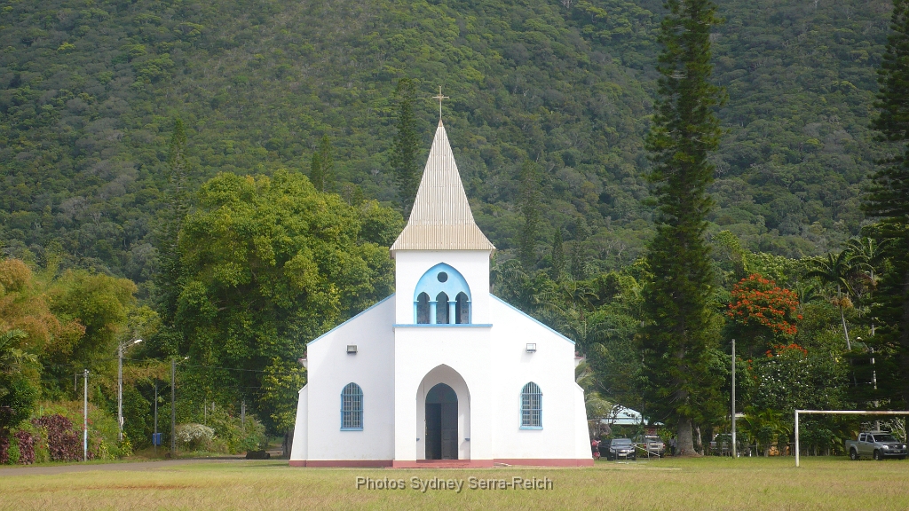 Eglise de Touaourou Nouvelle Caledonie.JPG - Eglise de Touaourou -  Nouvelle-Calédonie. Août 2014